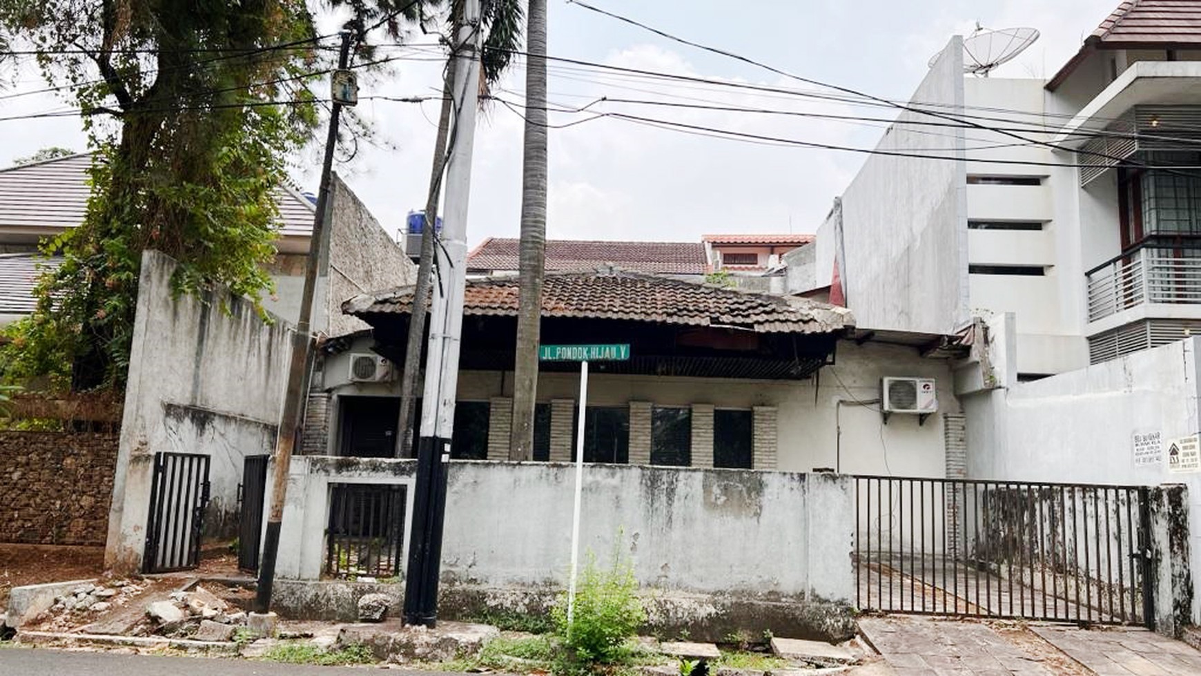 Rumah Hitung Tanah Di Pondok Hijau Pondok Indah Jakarta Selatan