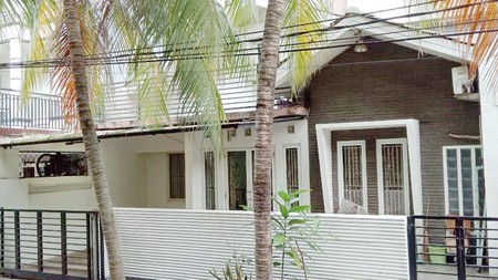 Rumah Bagus Di Mandar Utama Bintaro Jaya Sektor 3