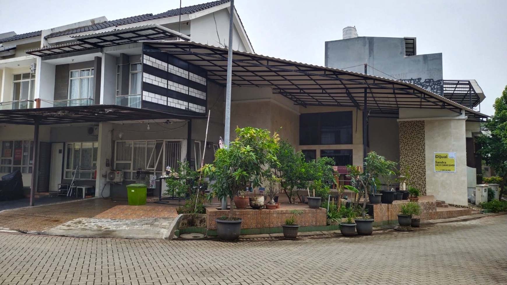 Dijual Rumah Posisi Hook di Residence One, Bsd City