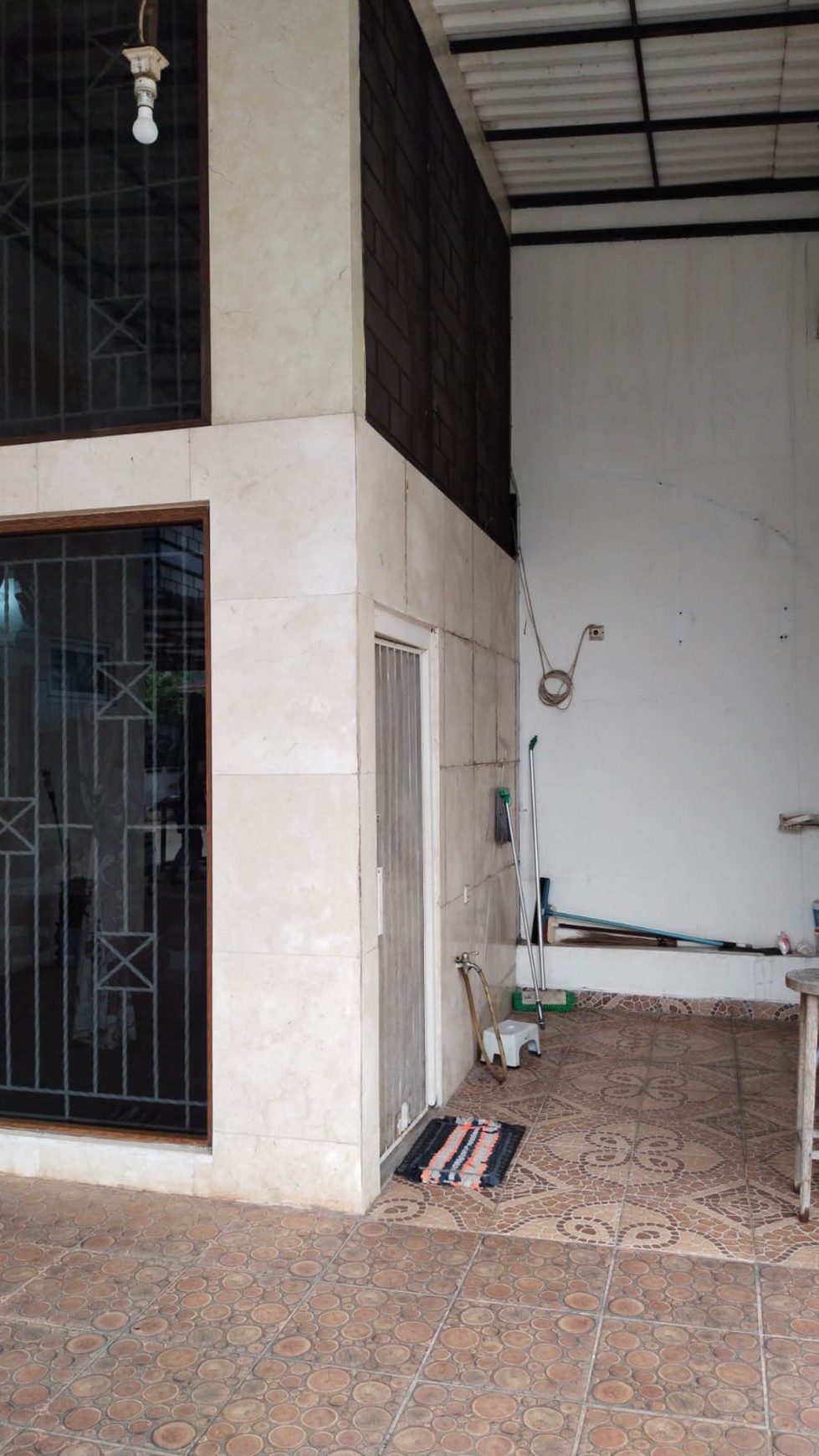 Dijual Rumah Posisi Hook di Residence One, Bsd City