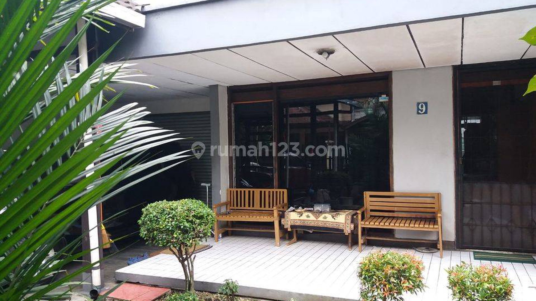 For Sale Rumah Tinggal + Paviliun Perempatan Pelajar Pejuang Buah Batu Bandung