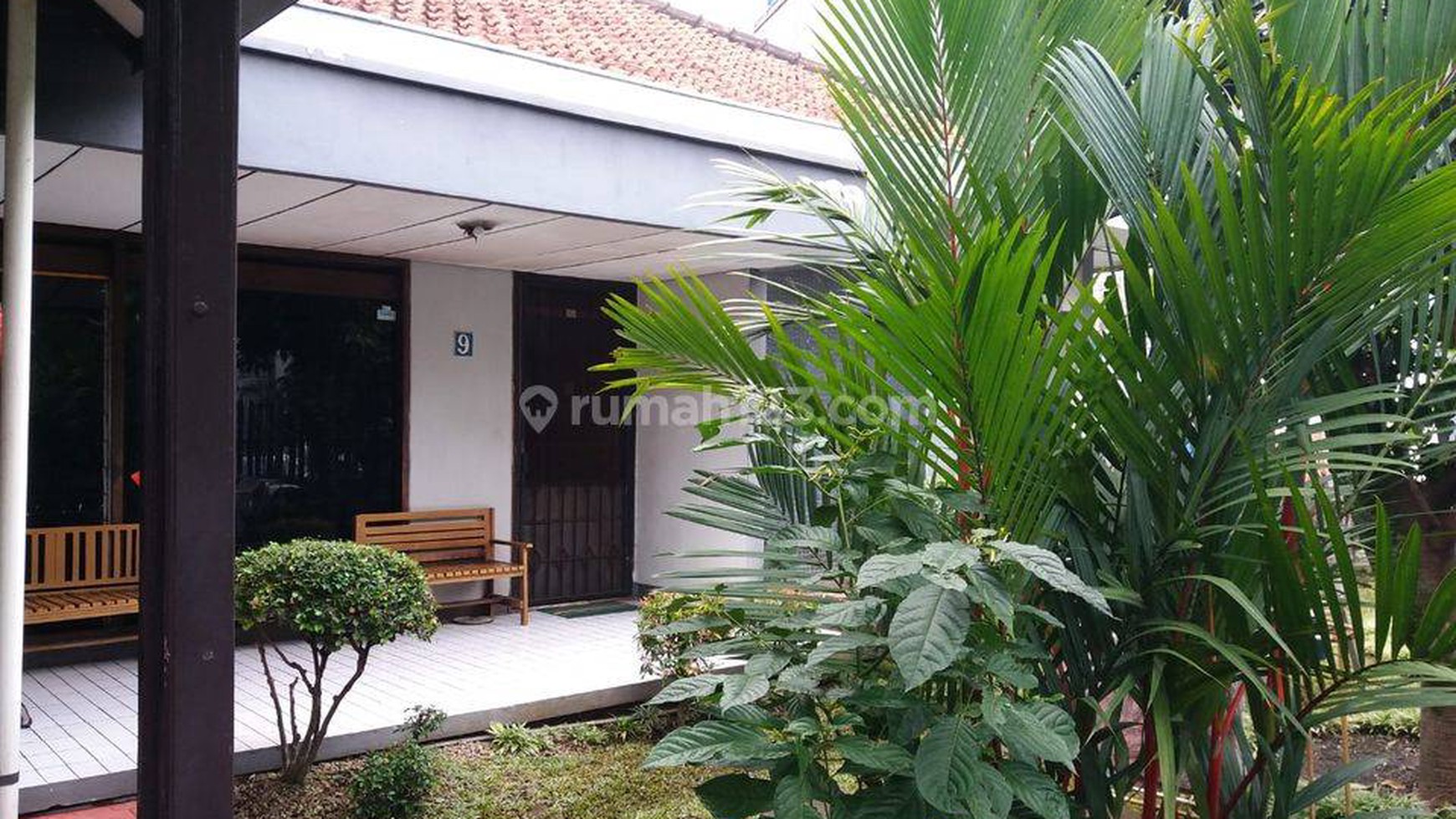 For Sale Rumah Tinggal + Paviliun Perempatan Pelajar Pejuang Buah Batu Bandung