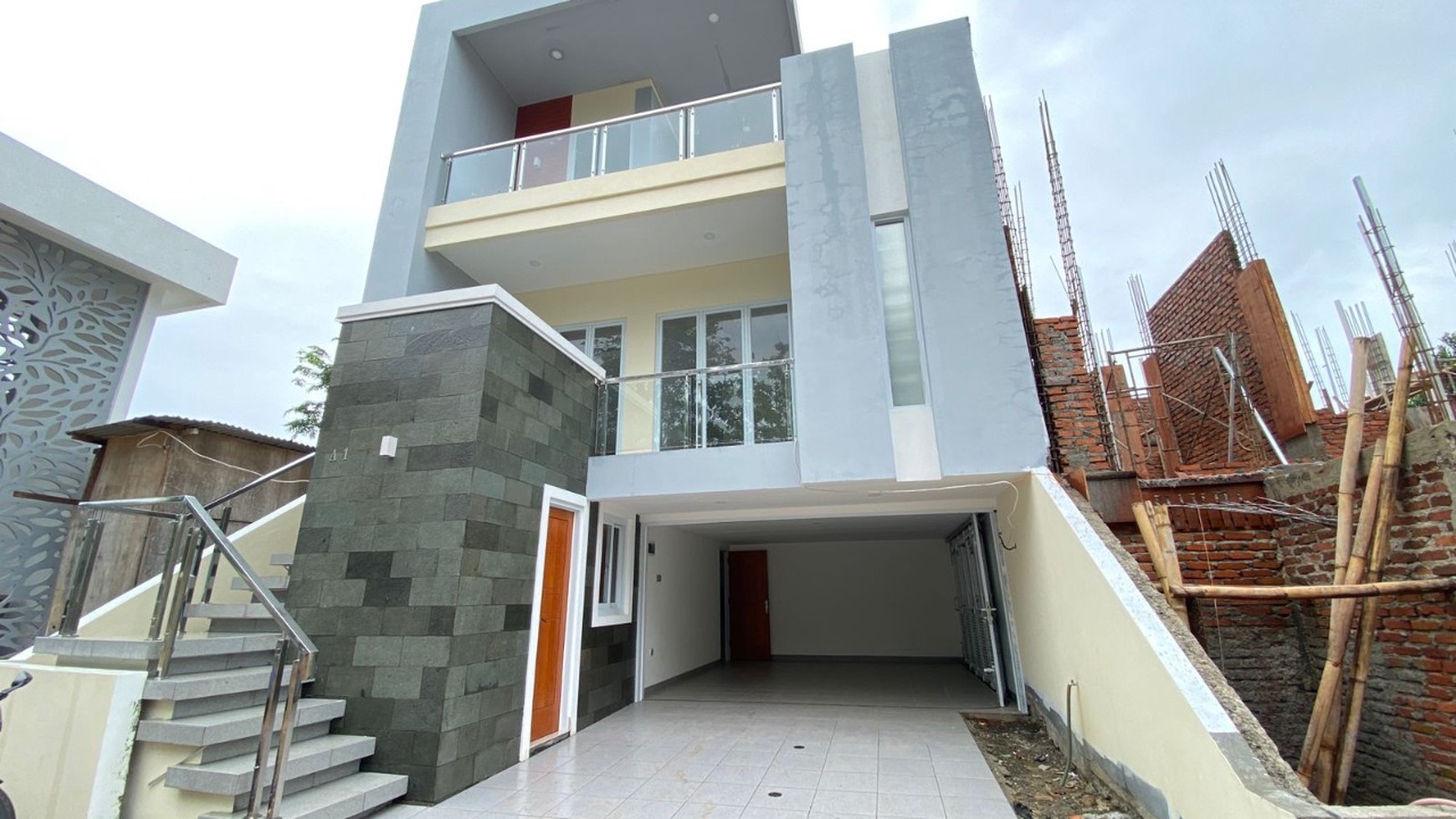 Cinere krukut rumah 3 lantai brand new dekat tol depok antasari cijago