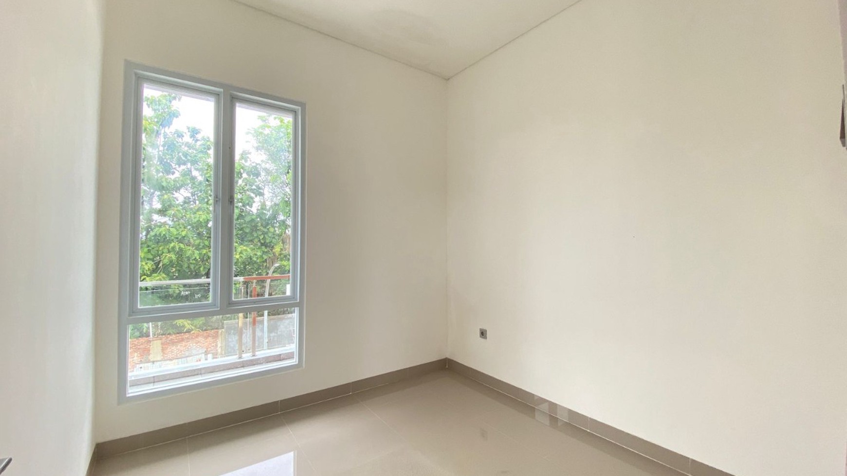 Cinere krukut rumah 3 lantai brand new dekat tol depok antasari cijago