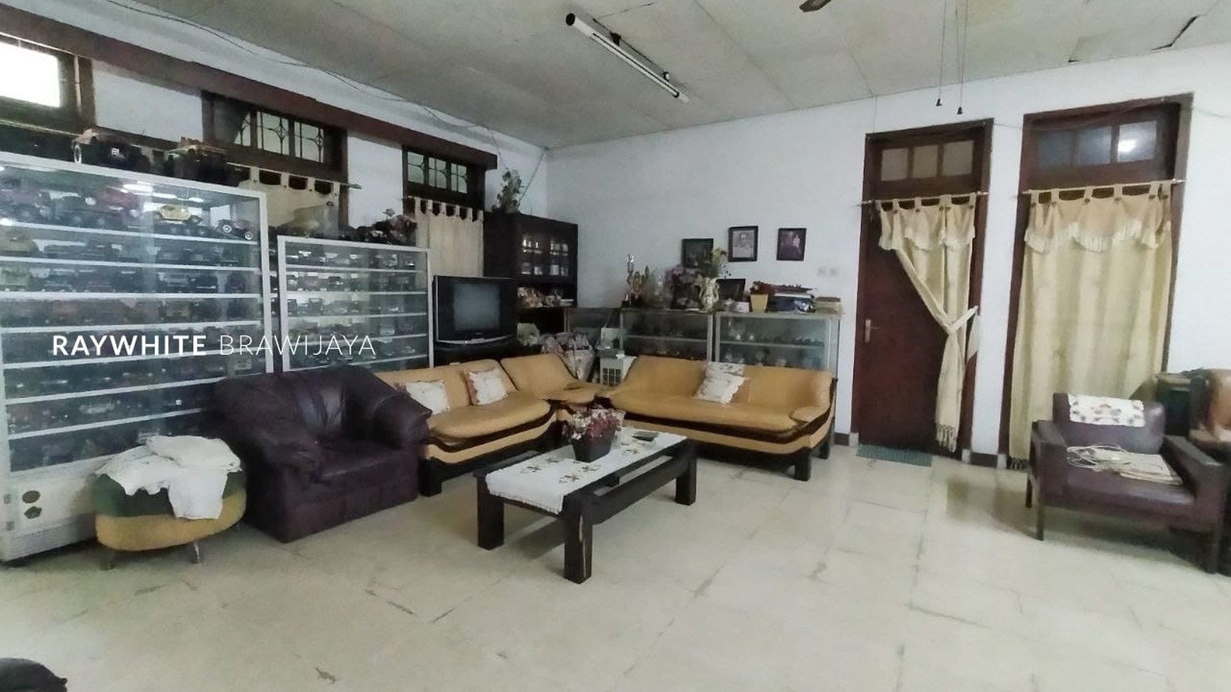 Rumah Lama Lokasi Strategis Area Panglima Polim