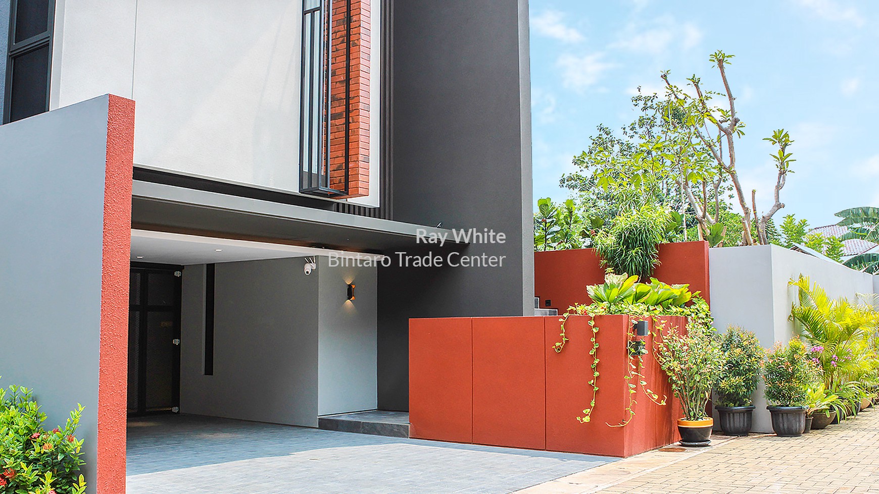 BRAND NEW !!! Rumah Dengan Lay Out Modern dan Strategis @Green Nuri Residence, Pesanggrahan