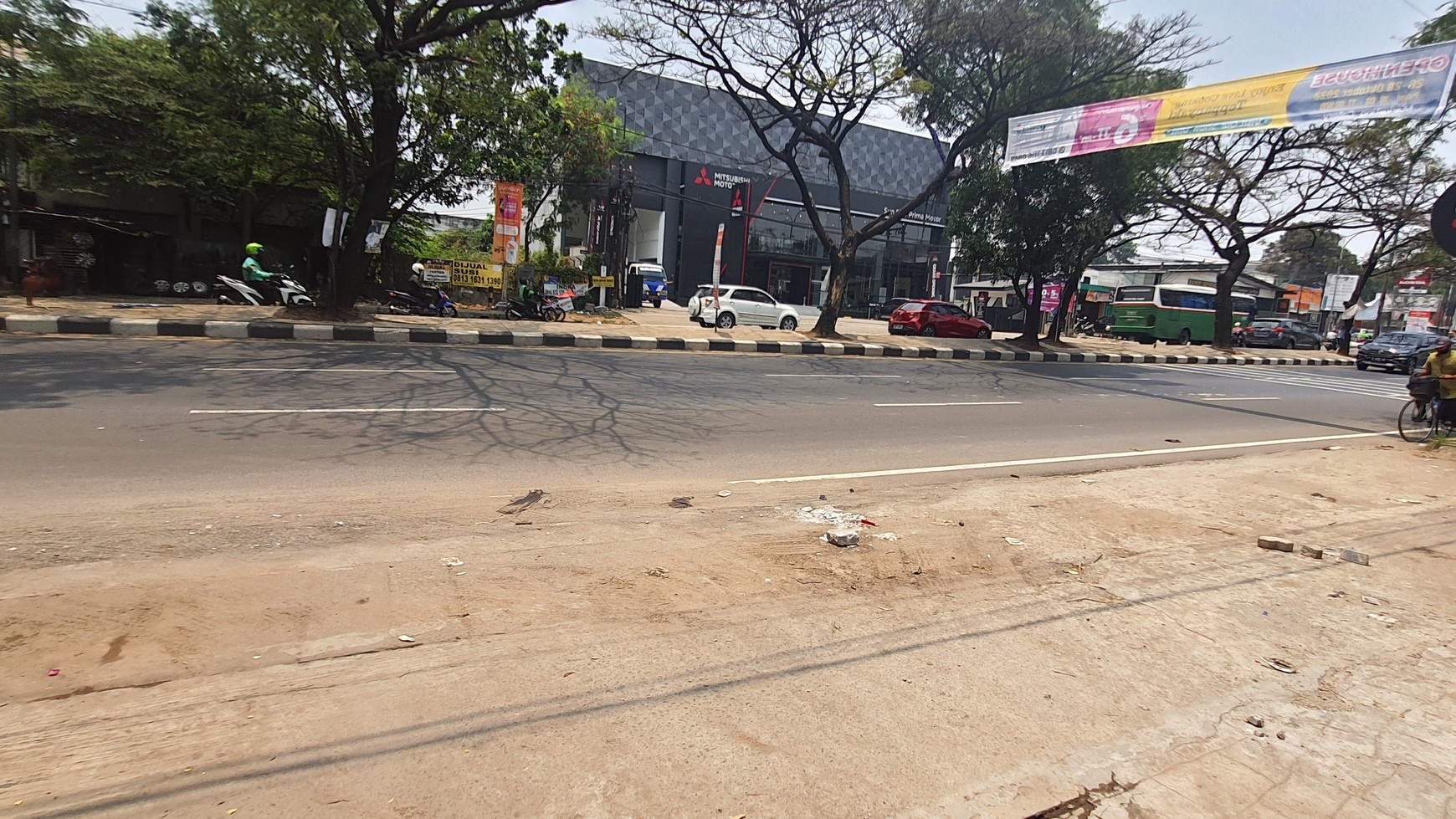 Lahan Komersil seluas 2.134m2 Di Jl. Raya Alternatif Cibubur 