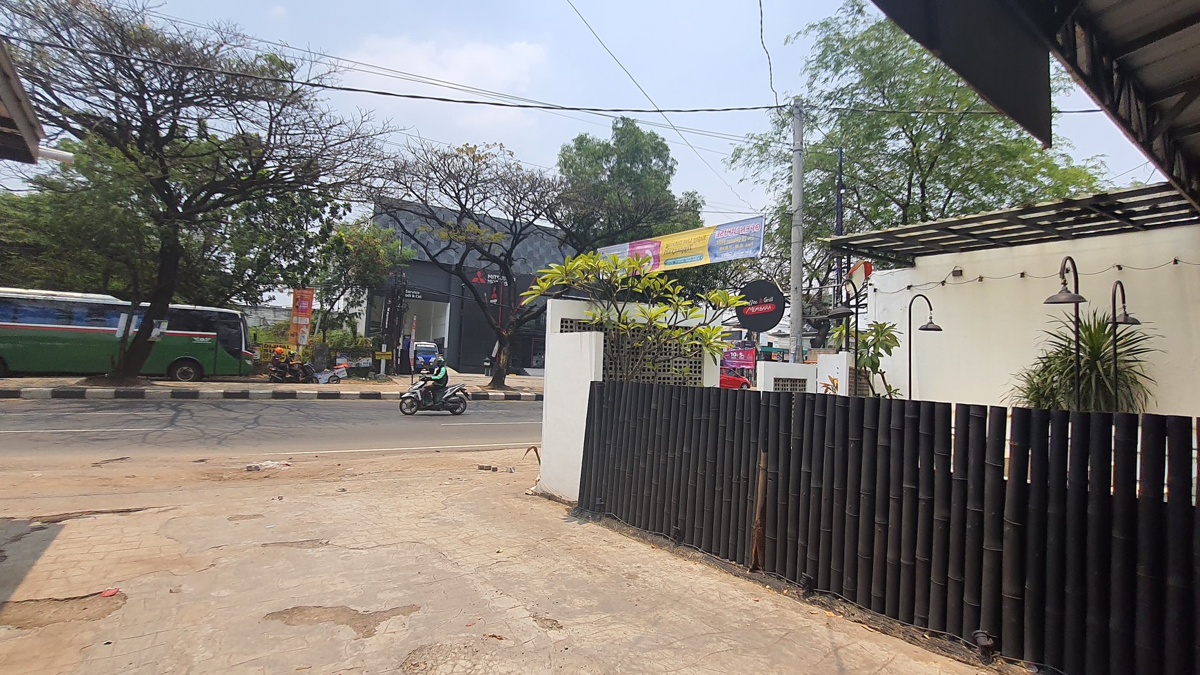 Lahan Komersil seluas 2.134m2 Di Jl. Raya Alternatif Cibubur 