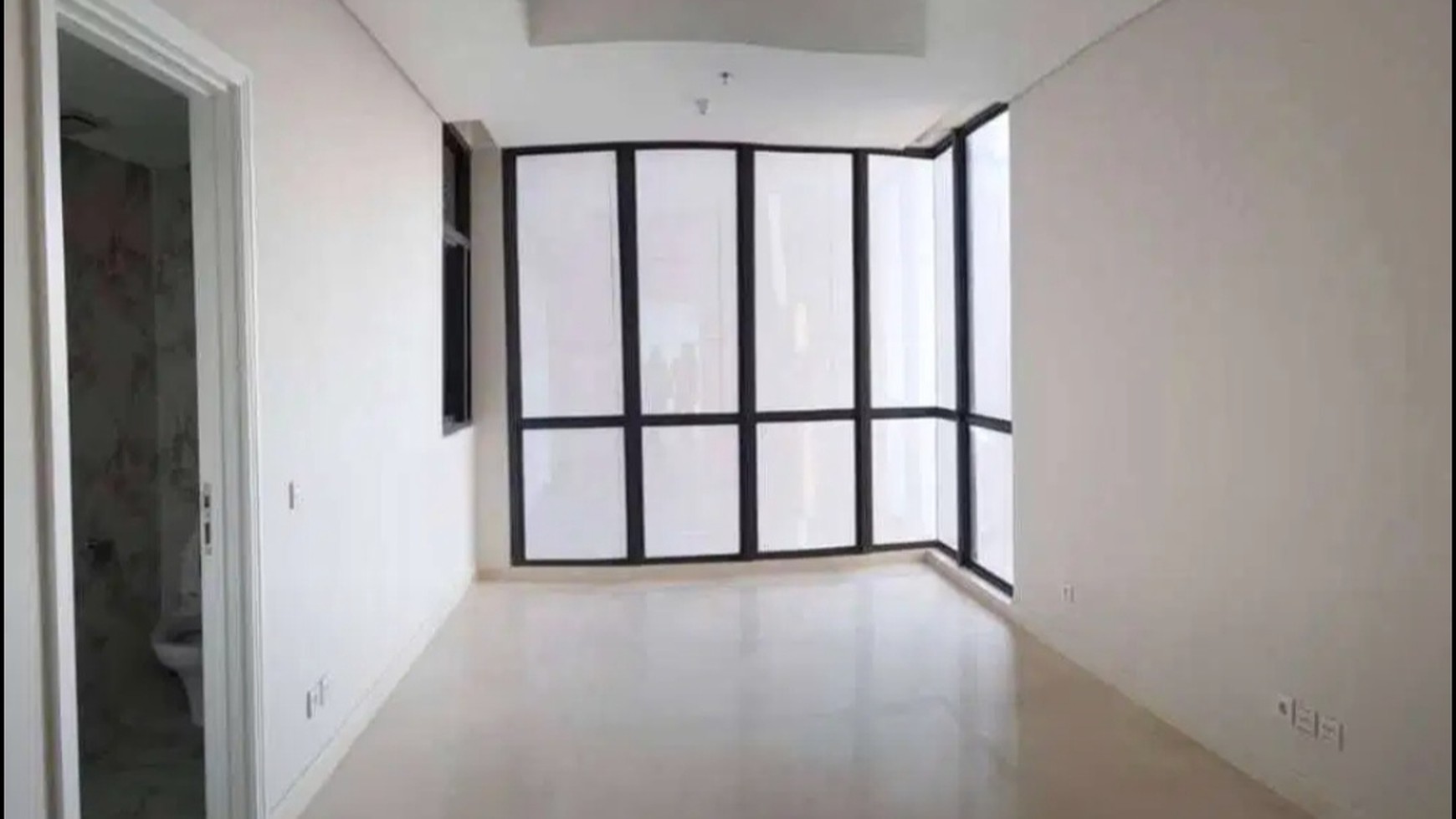 Apartemen Voila Ciputra World Tipe 4+1 Bedroom SEMI Furnished - TerMURAH - Bagus - Lantai 38 - Best View - Surabaya Barat