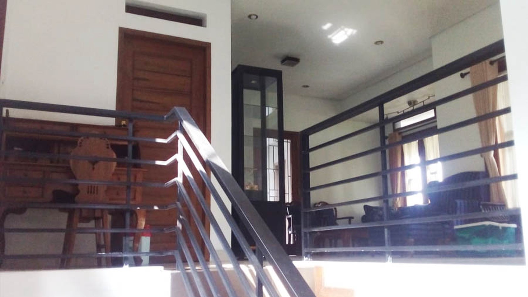 Rumah Lux di Karang Tineung Tengah Kota  Full Furnished