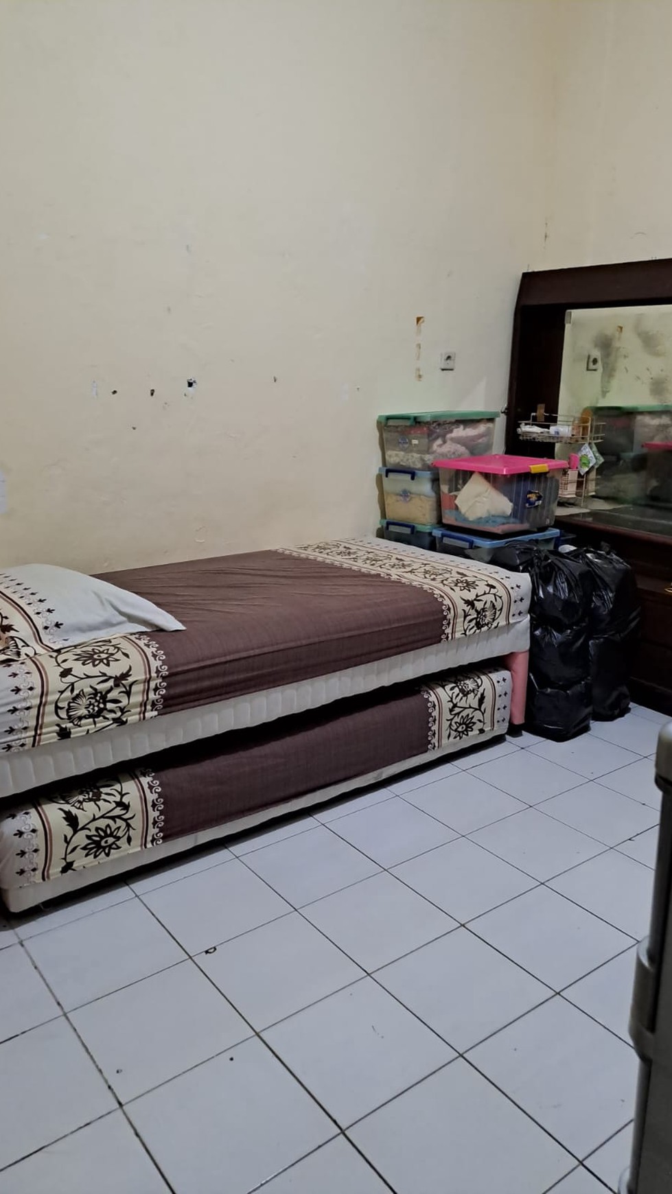 Dijual Kos-kosan Lokasi Strategis dekat STAN Bintaro @Pondok Jaya, Pondok Aren