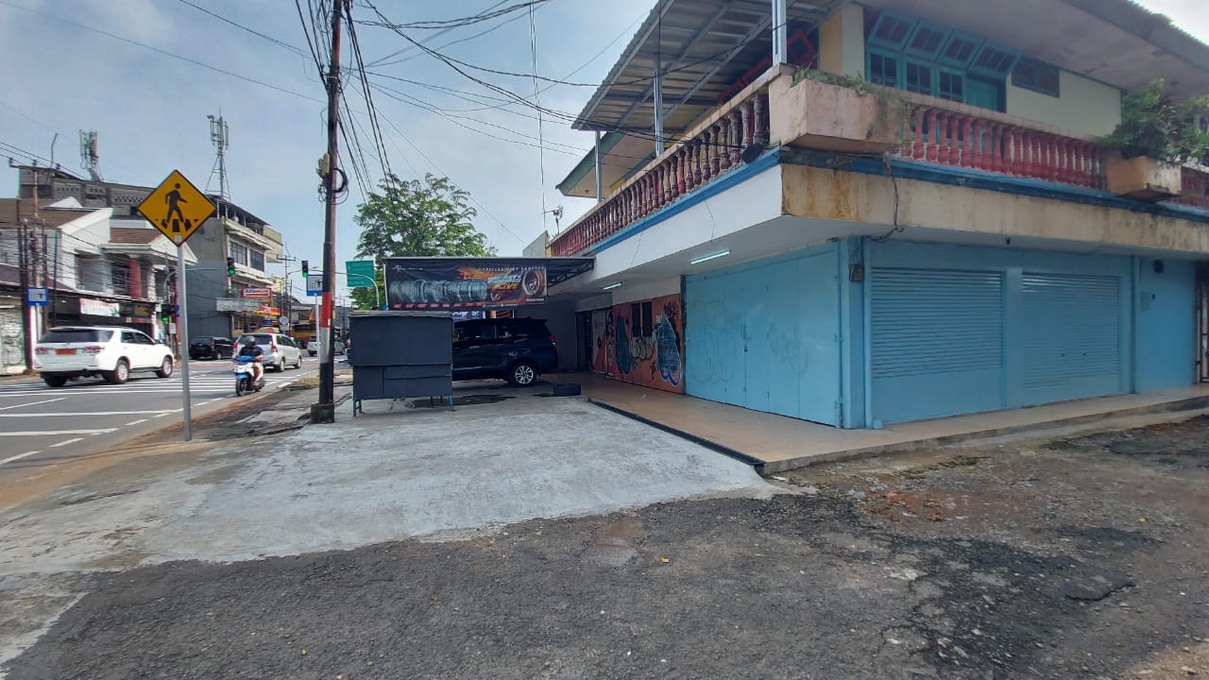 Kebayoran lama jalan raya tanah kusir zona ungu komersial gudang kantor