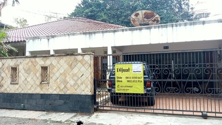 Dijual rumah di Jl Madrasah Buntu - Ampera - Kemang - Jakarta Selatan