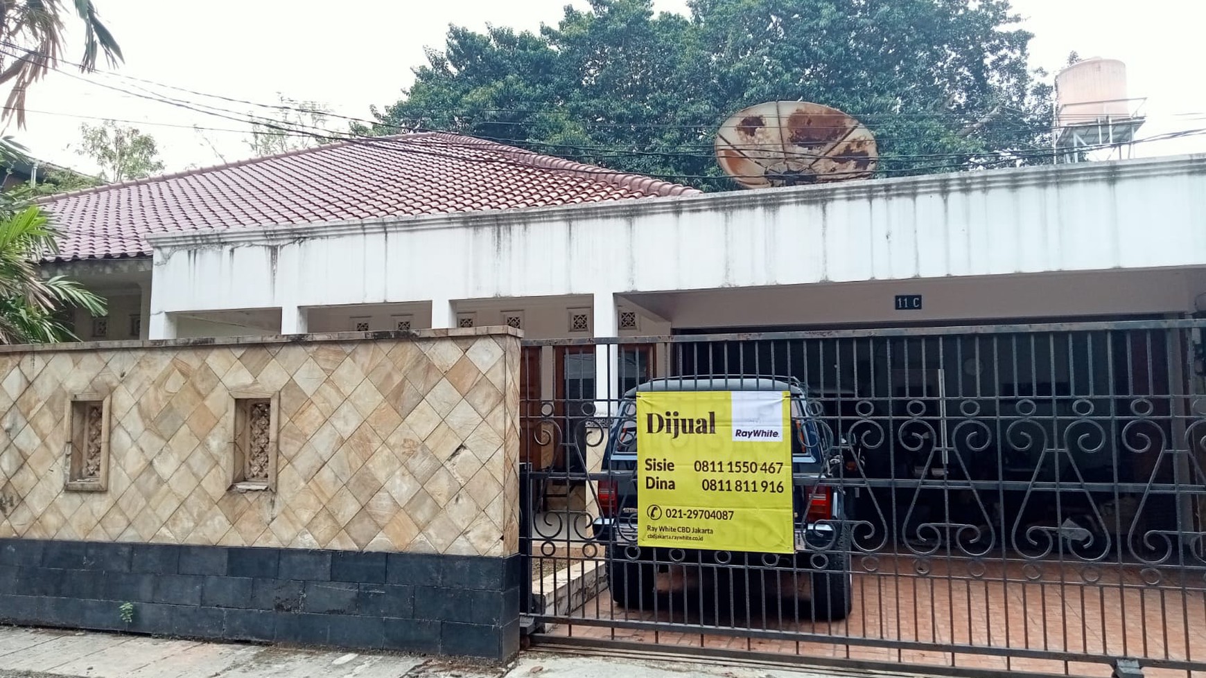 Dijual rumah di Jl Madrasah Buntu - Ampera - Kemang - Jakarta Selatan