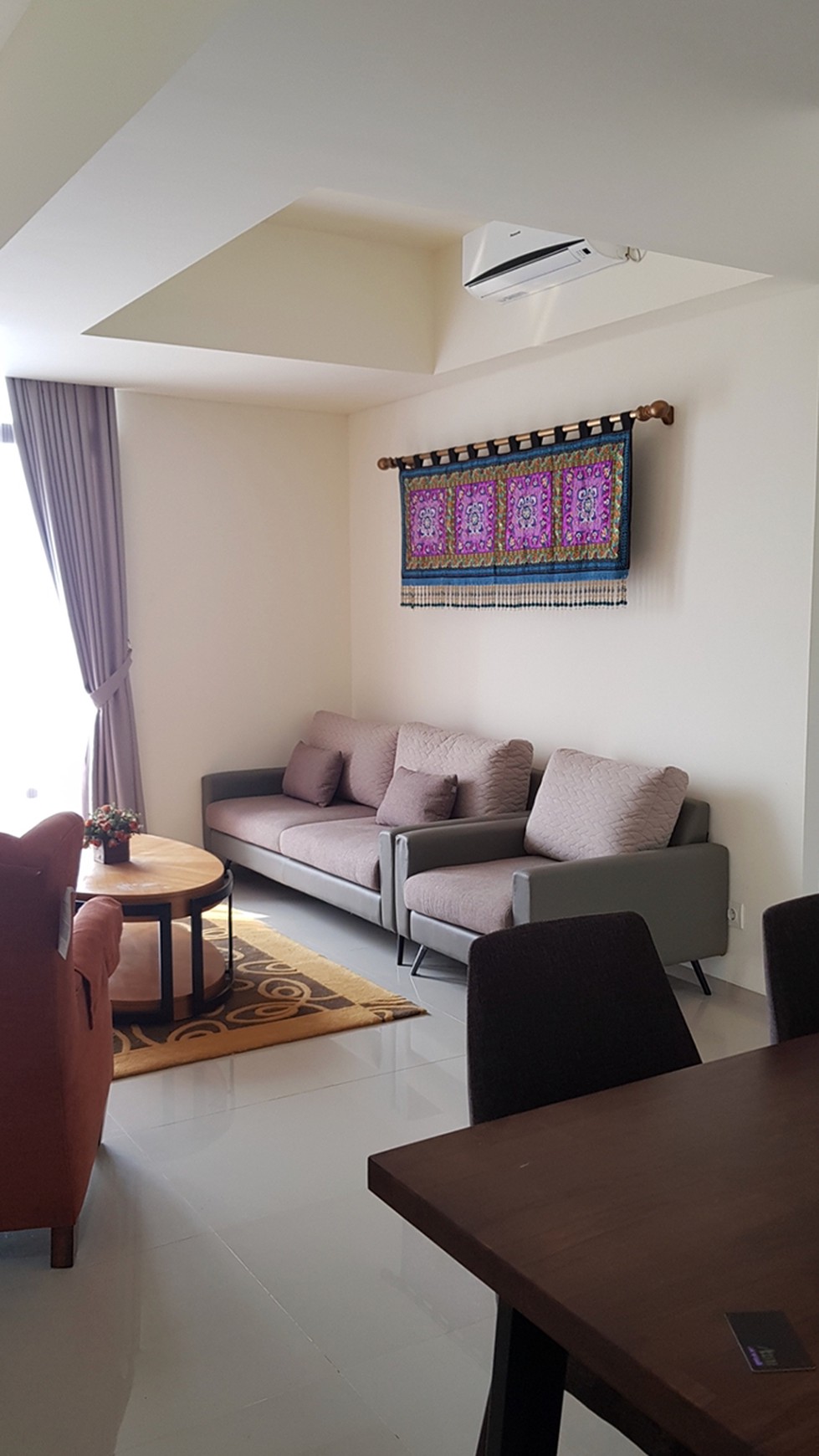 Apartemen The Accent  mewah yg berlokasi di Pusat Bisnis sektor 6 dan 7