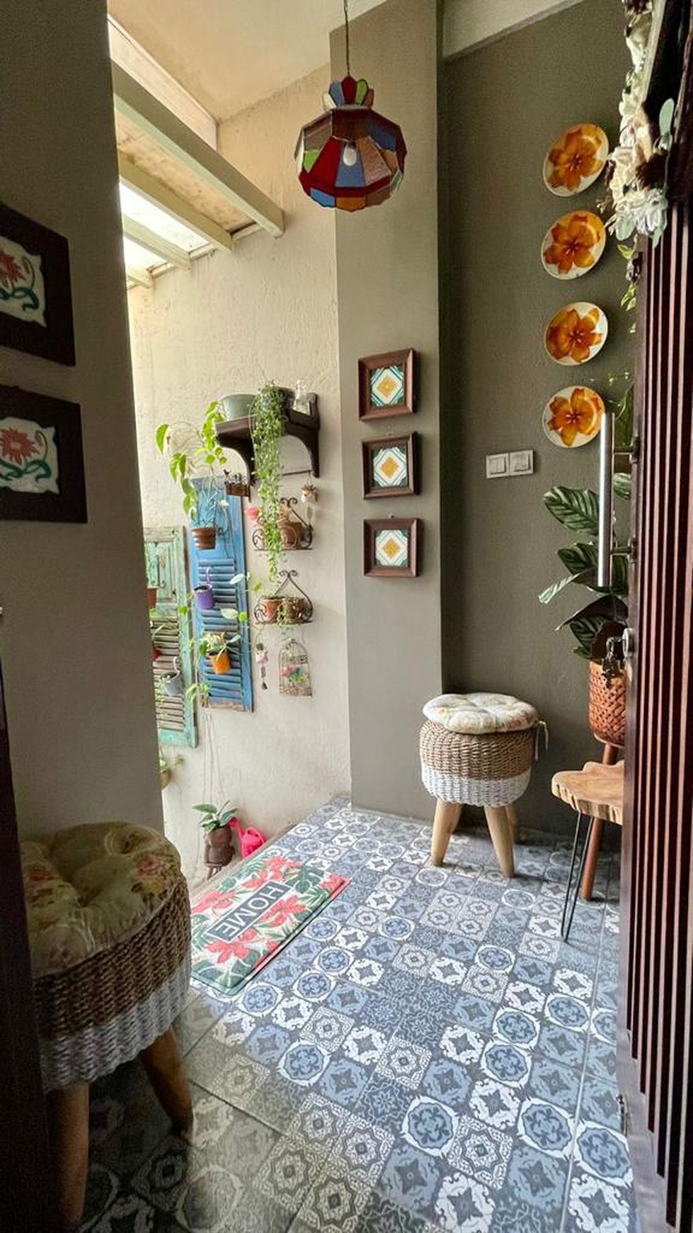 Rumah Cantik, Bagus, Full Furnished ,siap huni Lokasi strategis di Bintaro.