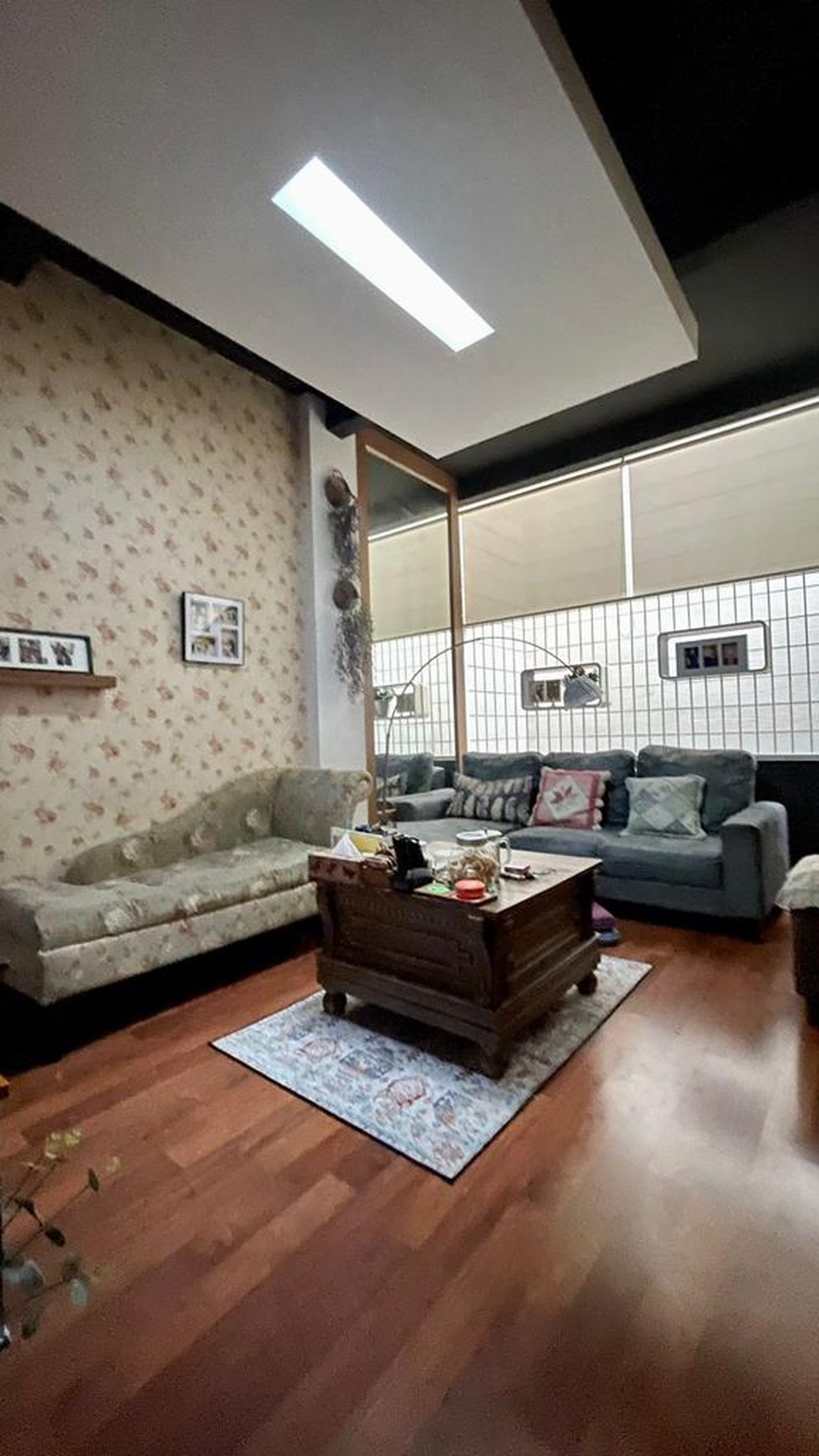 Rumah Cantik, Bagus, Full Furnished ,siap huni Lokasi strategis di Bintaro.