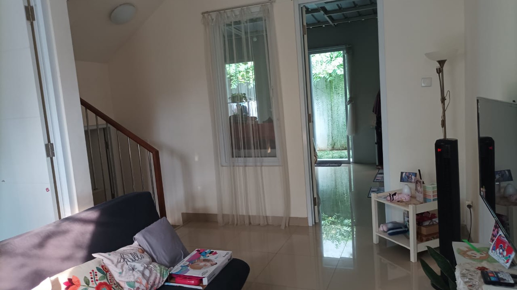 Rumah cantik dan asri di Citra Grand Cibubur harga nego