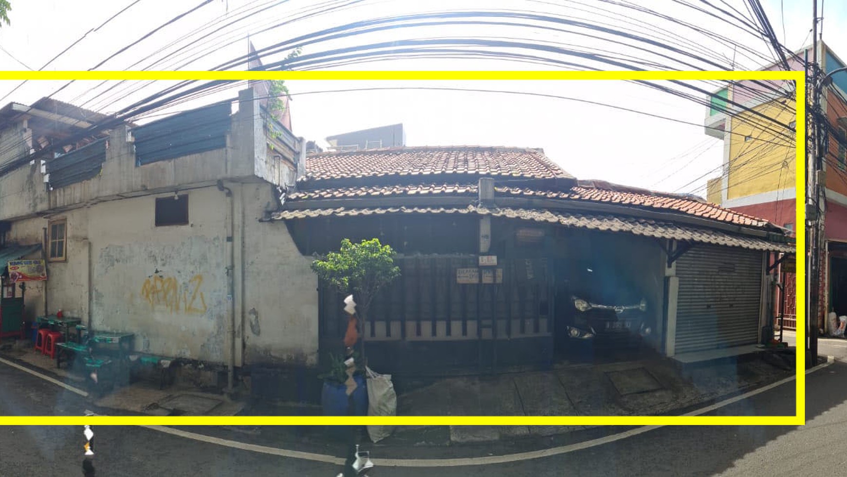 Rumah Hoek 2 Lantai di Menteng Jakarta Selatan