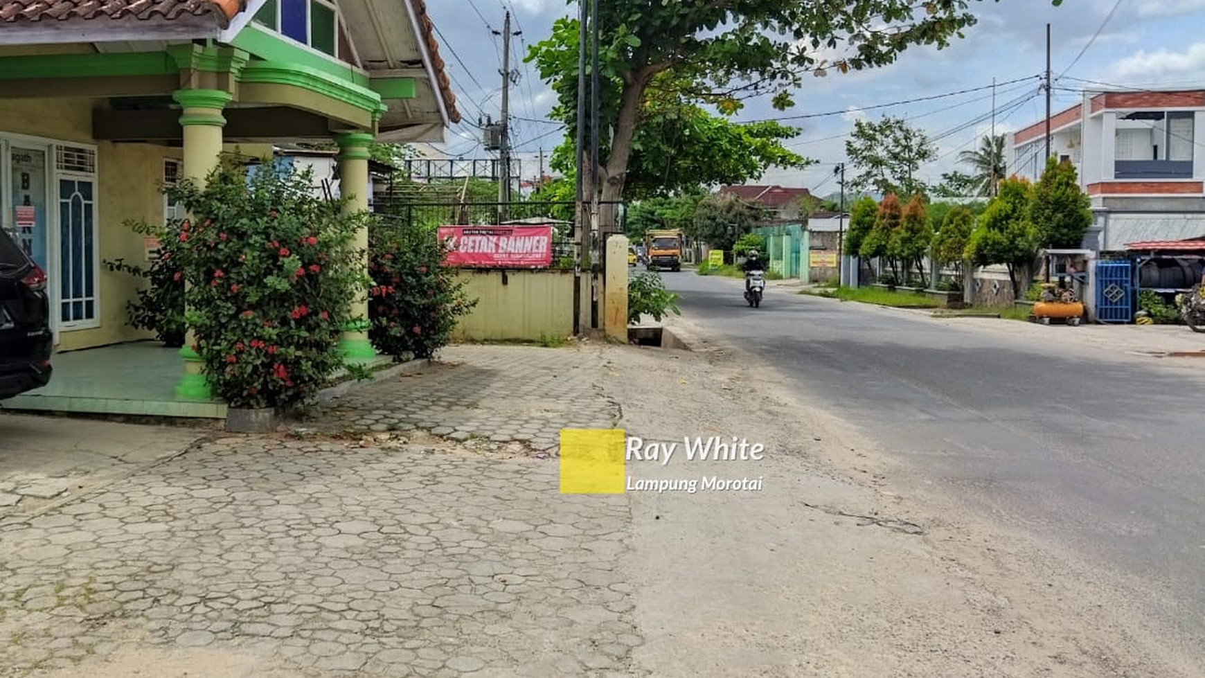 Dijual Rumah Pinggir Jalan Urip Sumoharjo br