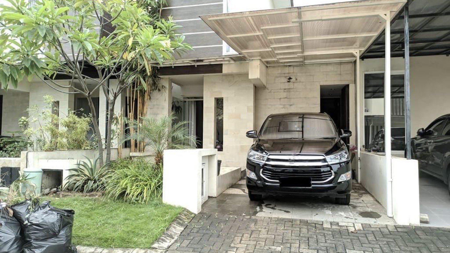 Rumah Dian Istana Moca Verbana FULL Furnished - TerMURAH - Strategis Lokasi  Surabaya Barat Dekat Citraland, Pakuwon Mall, Akses Tol Gunungsari