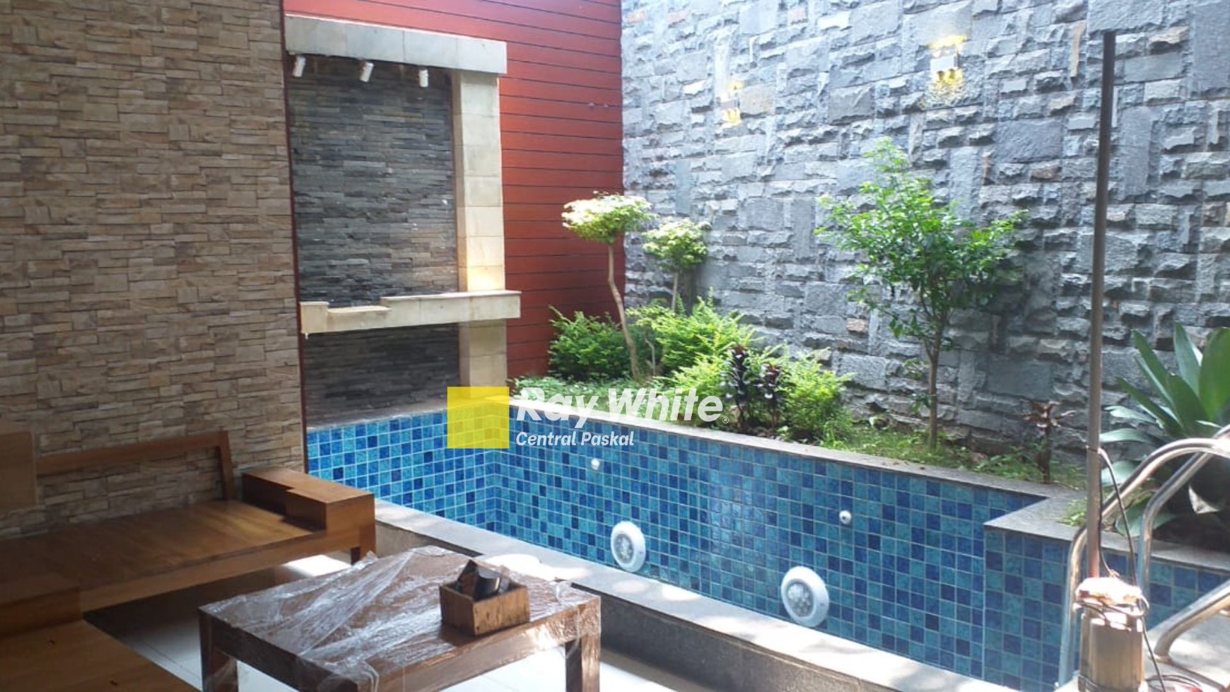 Rumah Setraduta Full Furnish di Kota Bandung