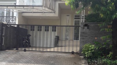 Dijual Cepat Rumah Furnish Villa Valensia Surabaya