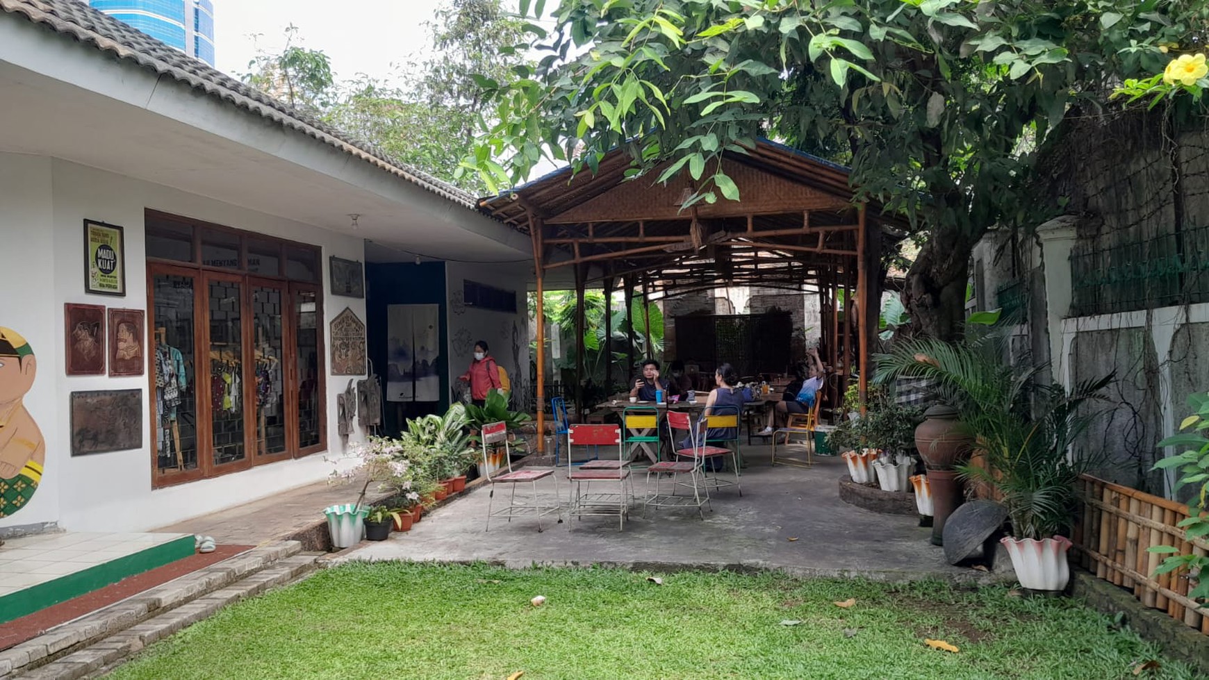 Rumah Tinggal di Jeruk Purut