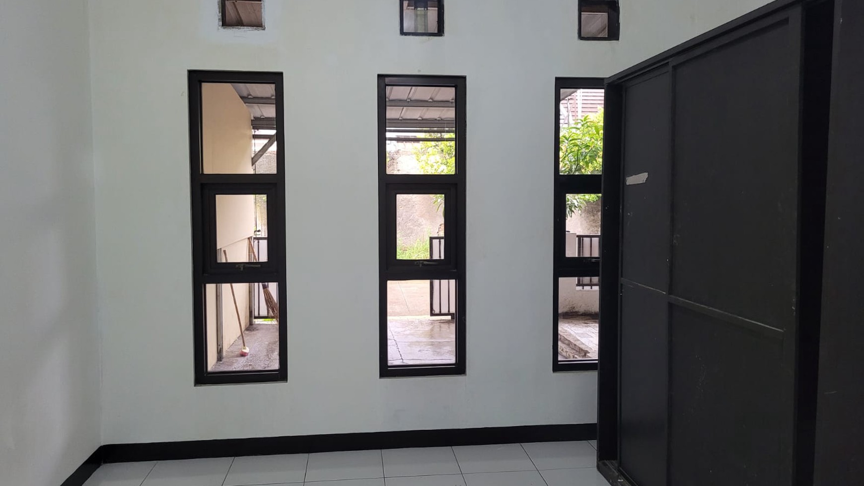 Rumah Asri dan Nyaman di Taman Kopo Katapang, Bandung