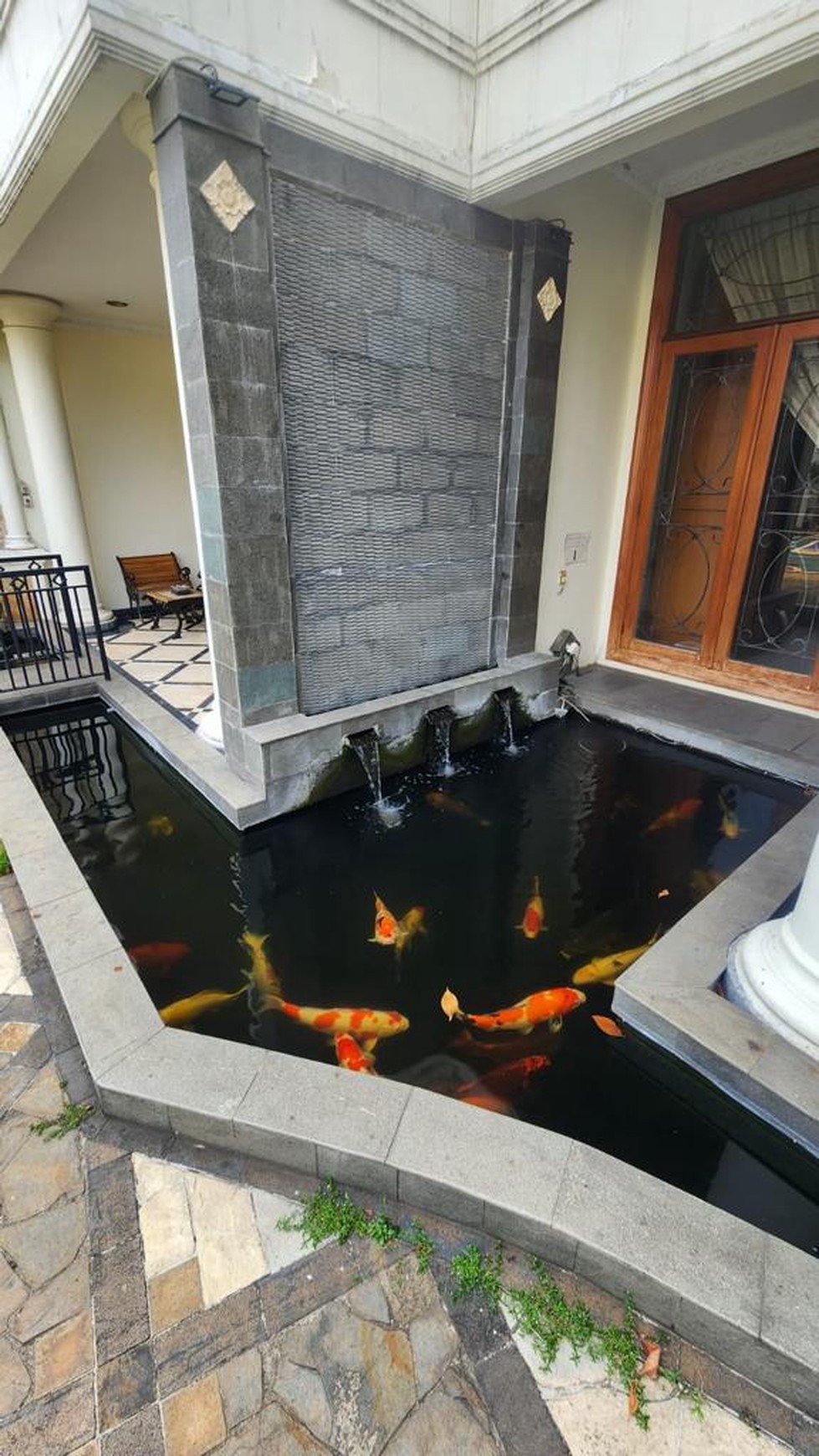 Dijual Rumah ada Pool Lokasi Strategis di Cipete Jakarta Selatan