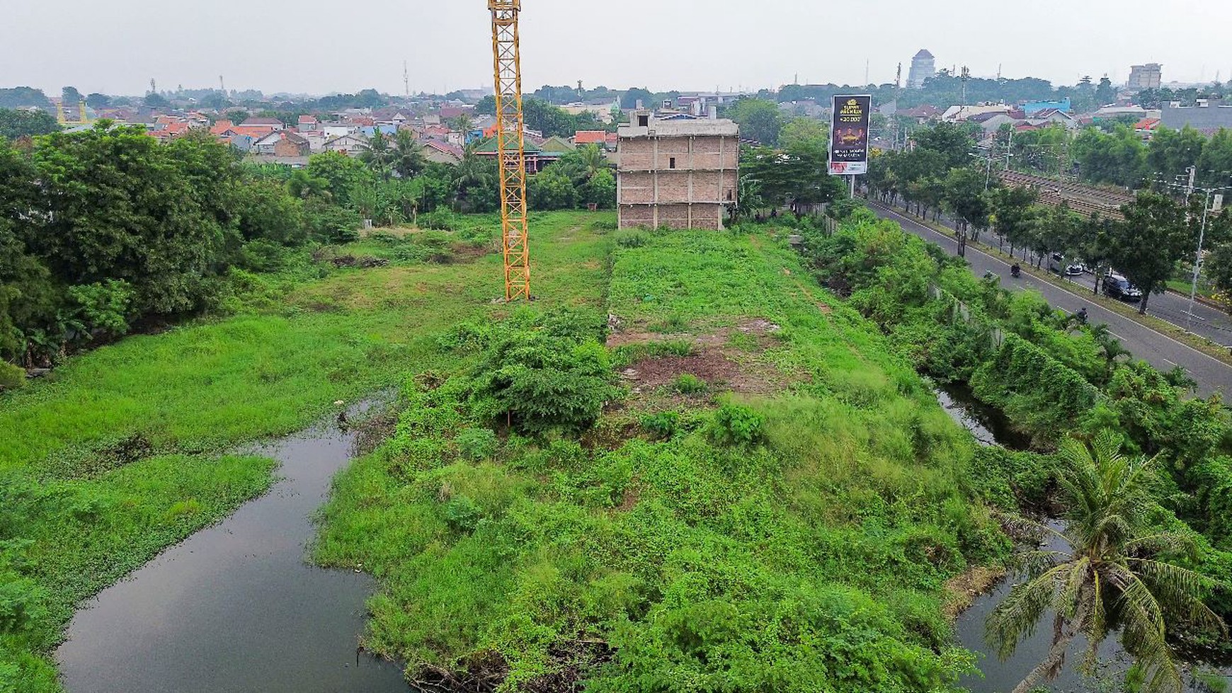 Tanah Strategis di jalan I Gusti Ngurah Rai Cakung Jakarta Timur