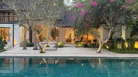 Freehold Boutique Private Residence Villa With Organic Garden In Close Canggu Bali