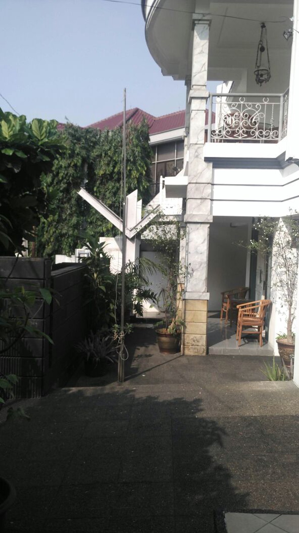 Rumah Cantik dan Manis di Camar Sektor 3 Bintarojaya.