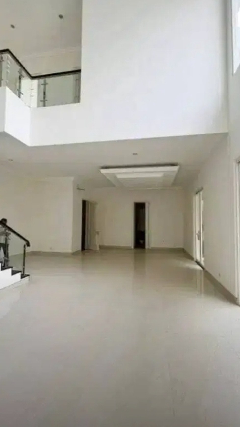 Dijual Rumah Baru Satelit Indah - Modern New Premium Quality - Sukomanunggal Surabaya dekat Chofa