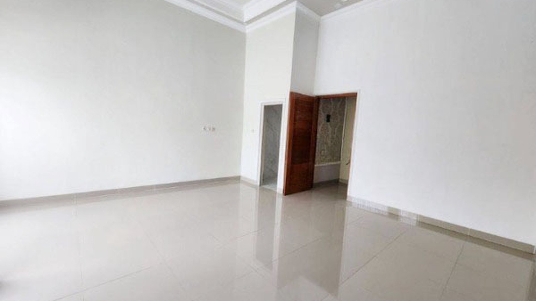 Rumah Poris Indah, Cipondoh Luas 5x10m2