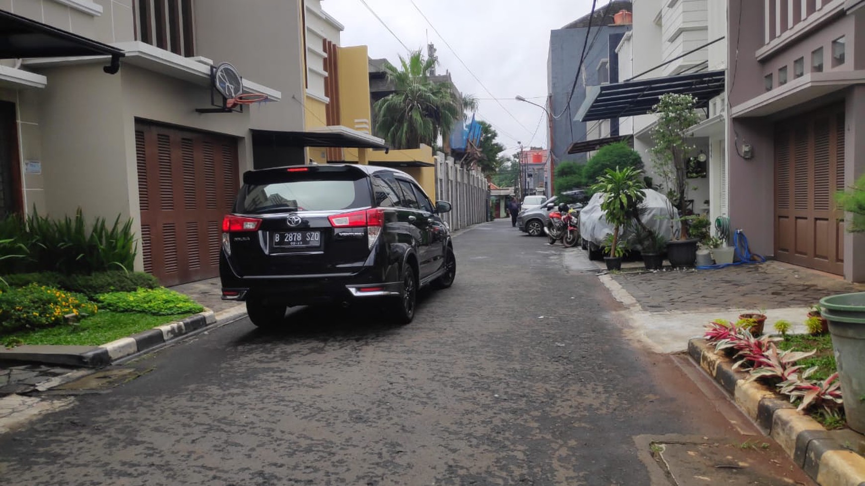 Rumah Siap Huni Dalam Kompleks Townhouse Samali Pasar Minggu