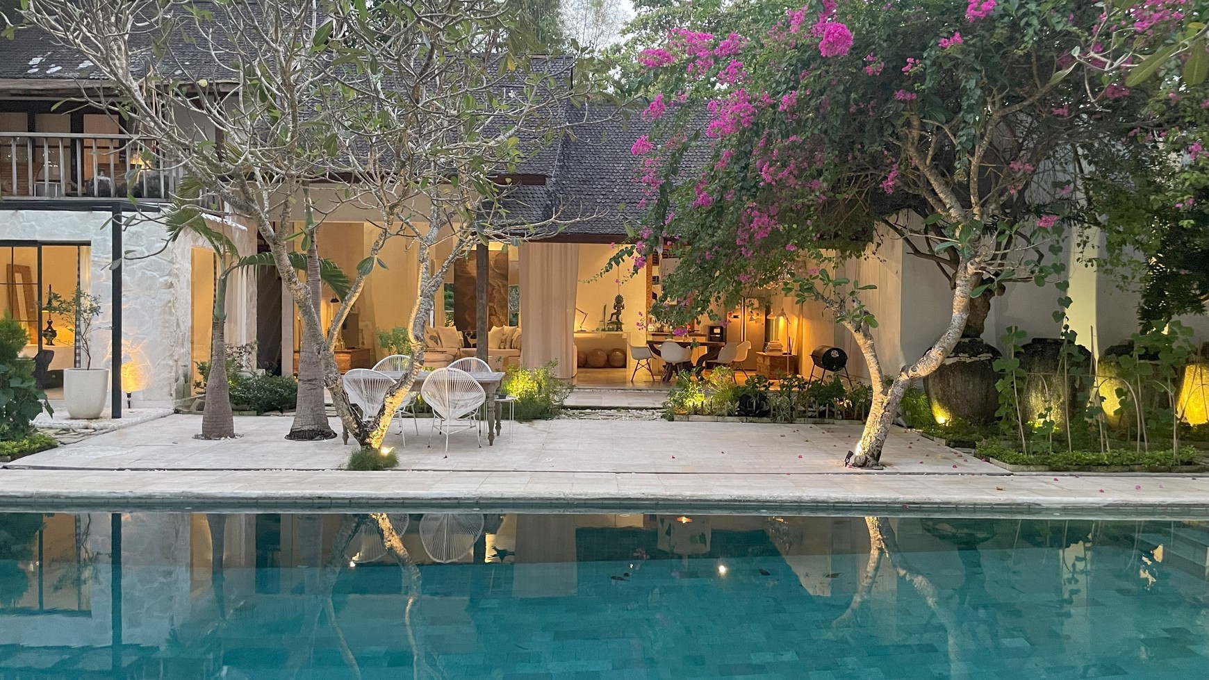 FREEHOLD BOUTIQUE PRIVATE RESIDENCE VILLA WITH ORGANIC GARDENS IN CANGGU AREA