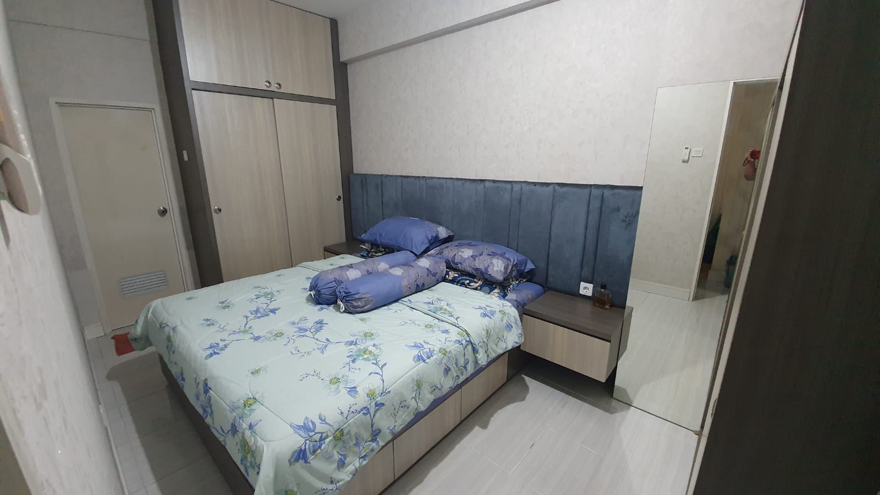 Dijual MURAH apartemen cantik siap huni Full Furnished Puncak Dharmahusada dekat Unair.