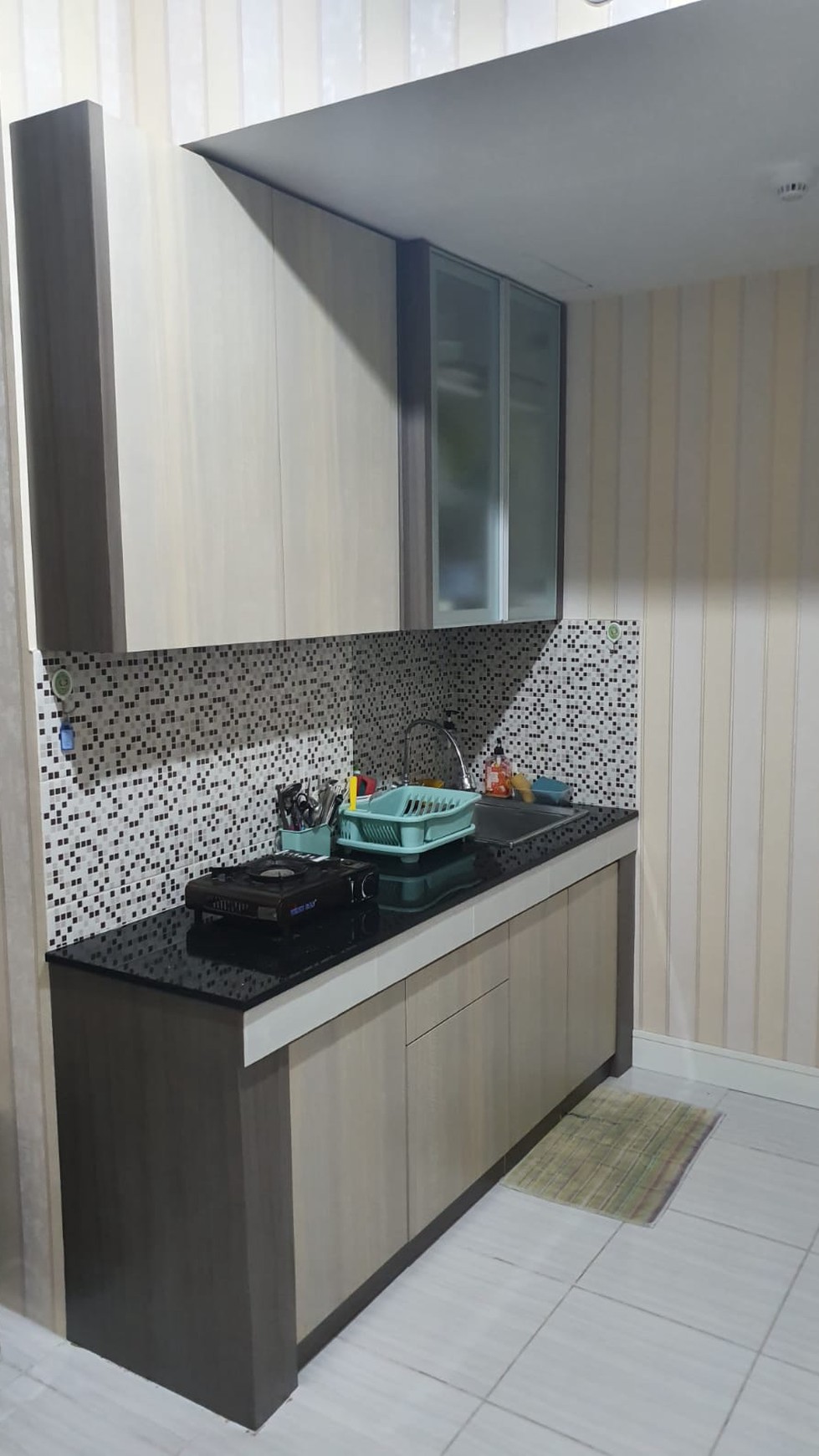 Dijual MURAH apartemen cantik siap huni Full Furnished Puncak Dharmahusada dekat Unair.