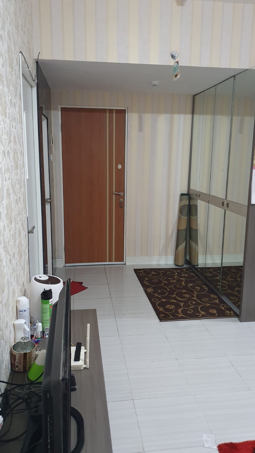 Dijual MURAH apartemen cantik siap huni Full Furnished Puncak Dharmahusada dekat Unair.