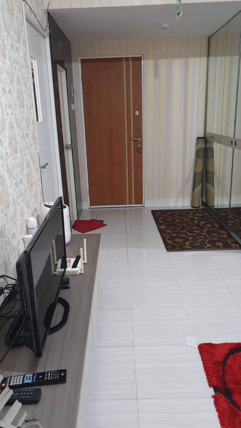 Dijual MURAH apartemen cantik siap huni Full Furnished Puncak Dharmahusada dekat Unair.