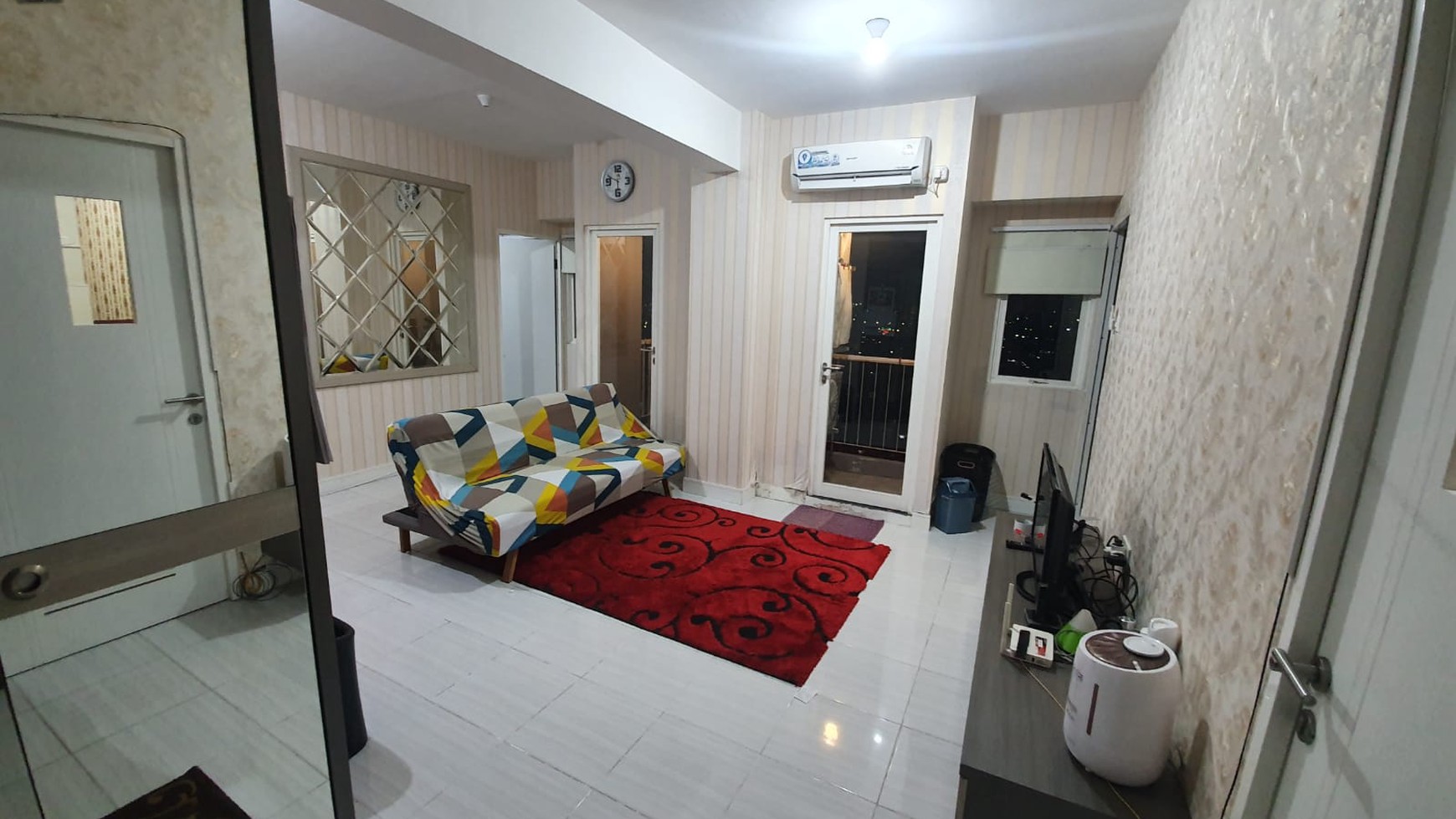 Dijual MURAH apartemen cantik siap huni Full Furnished Puncak Dharmahusada dekat Unair.