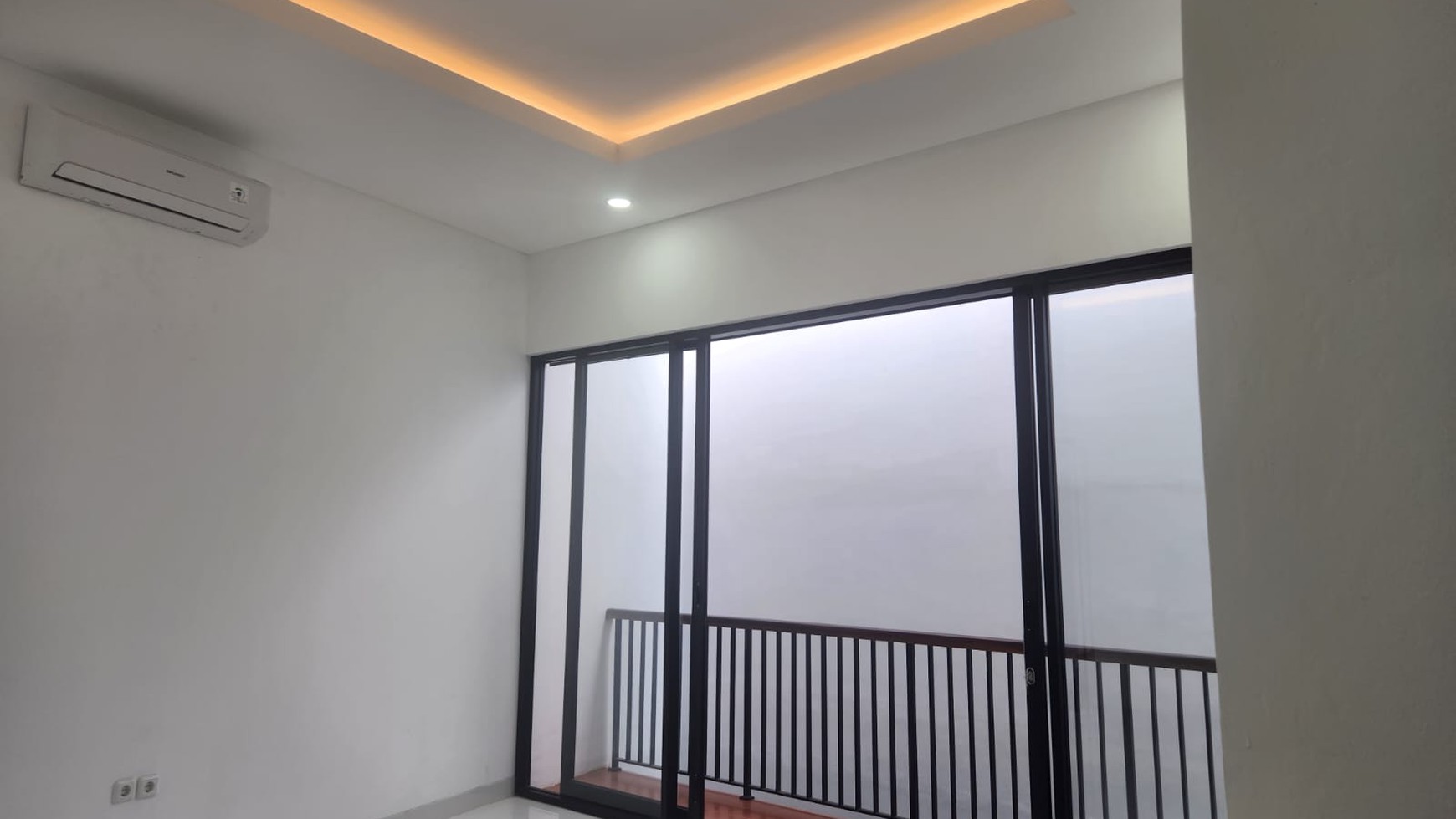 Rumah brand new siap huni di bintaro