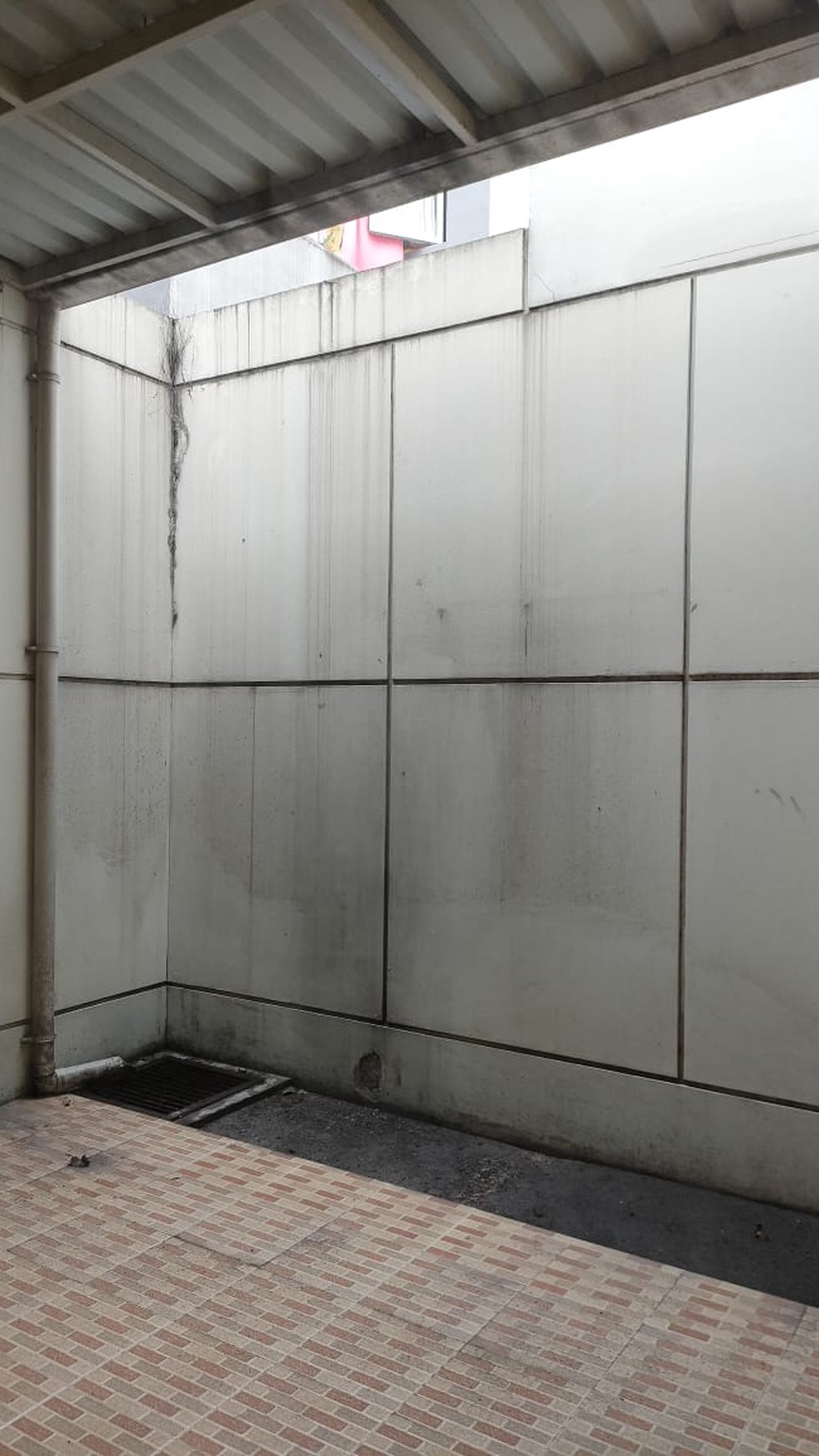 Turun harga rumah rapi siap huni di vanya park