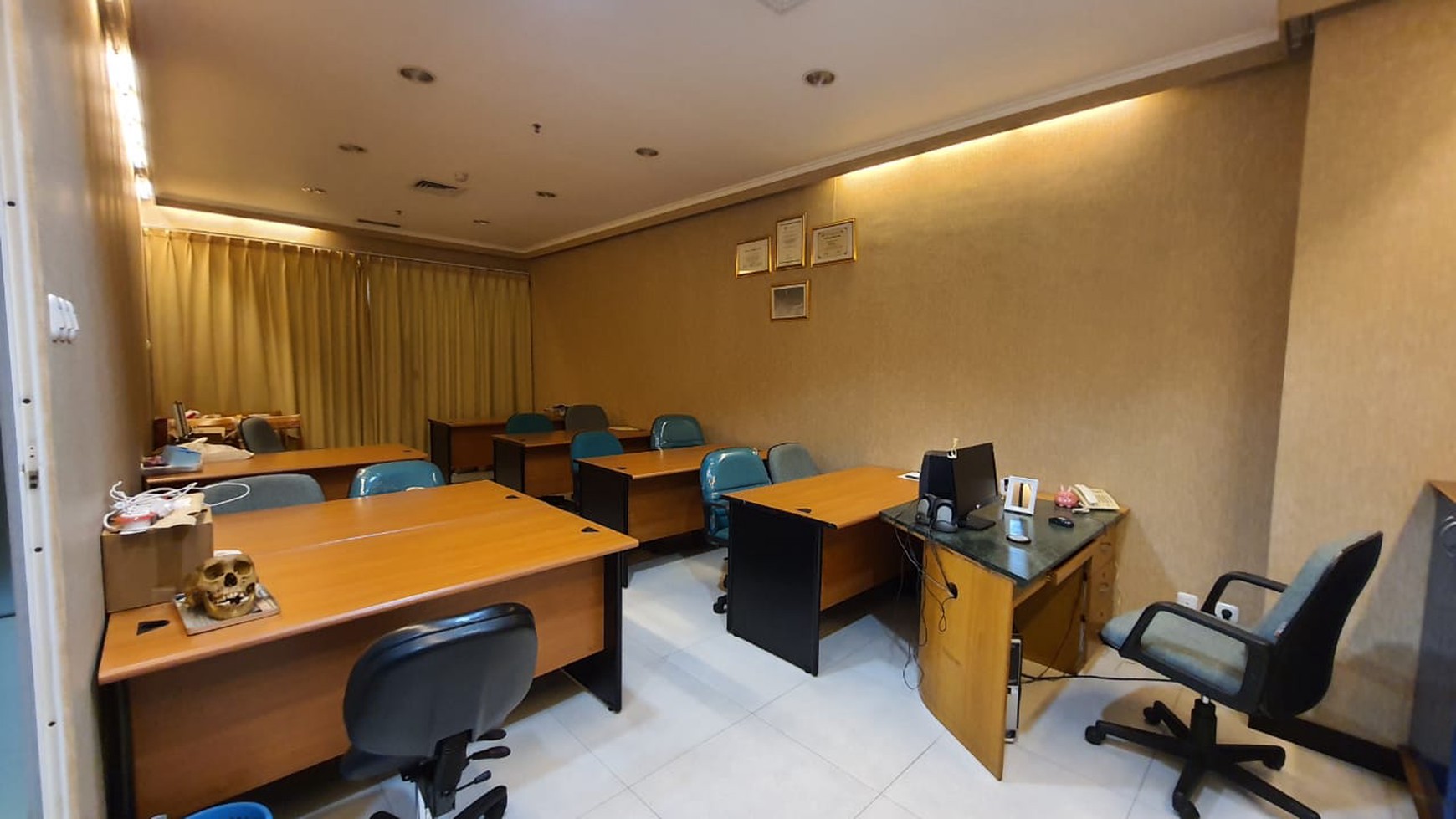 DiJual Office Space di Office Suite Thamrin City - Jakarta Pusat