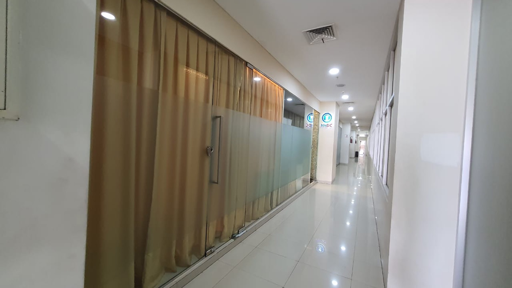 DiJual Office Space di Office Suite Thamrin City - Jakarta Pusat