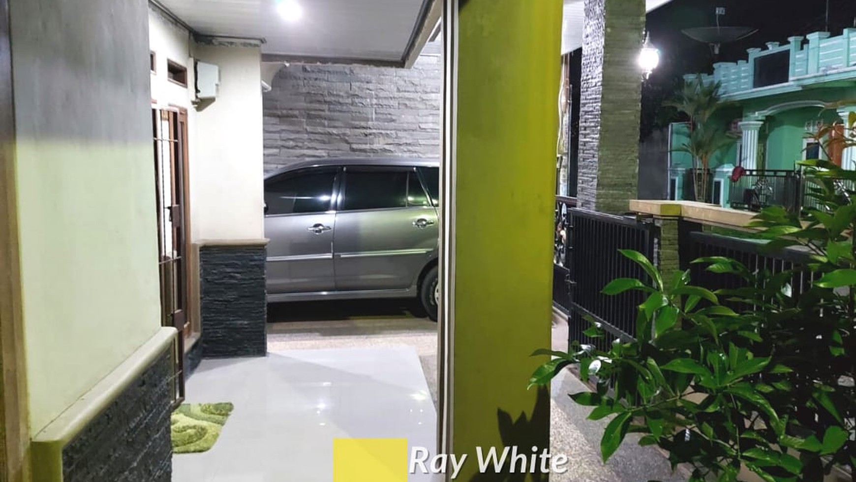 Dijual Cepat Rumah  2 Lantai Perumnas Way Kandis