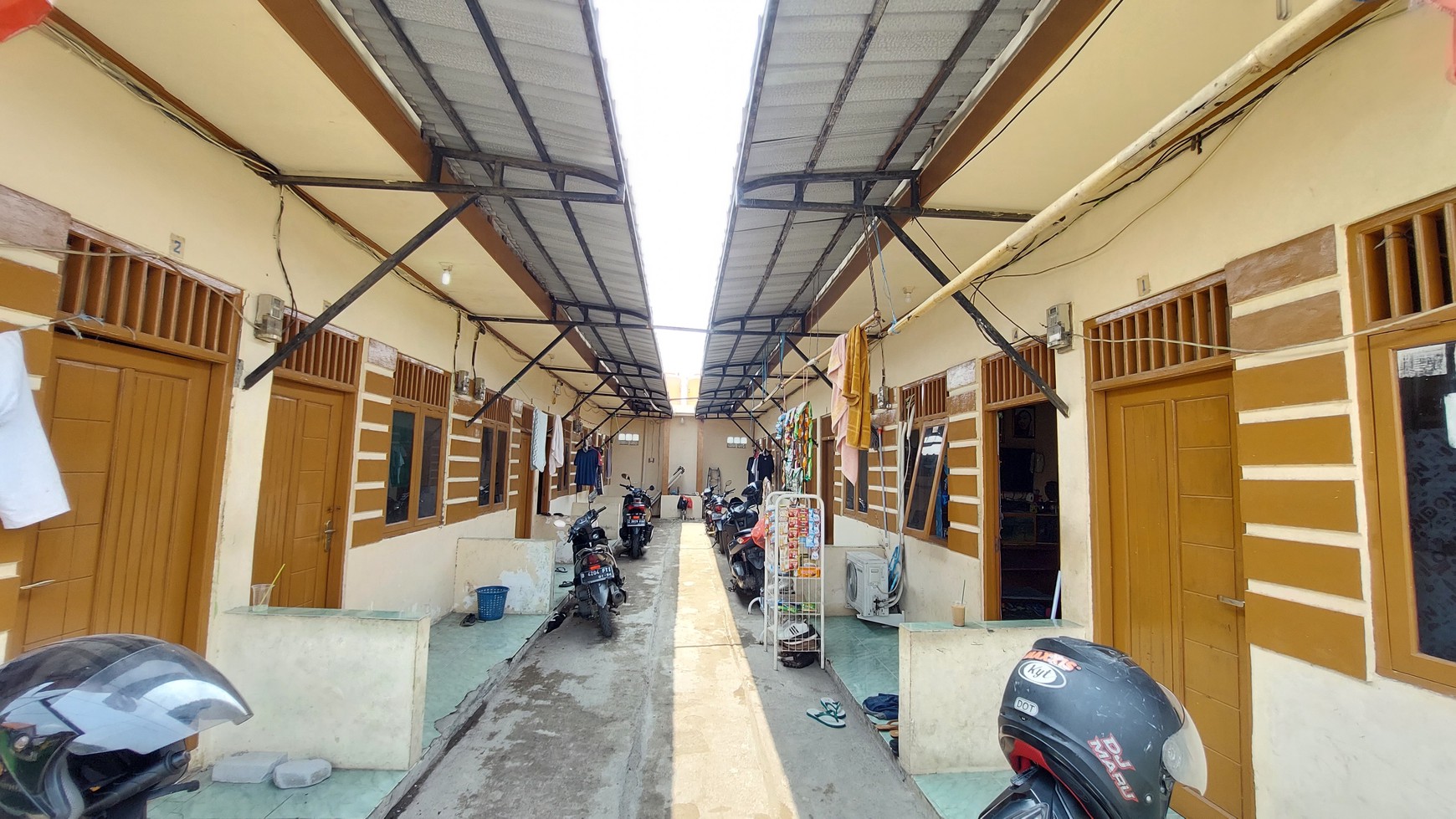 Sangat Murah Kontrakan masih  Produktif 17 Pintu Samping Dekat Kampus Di Karawang