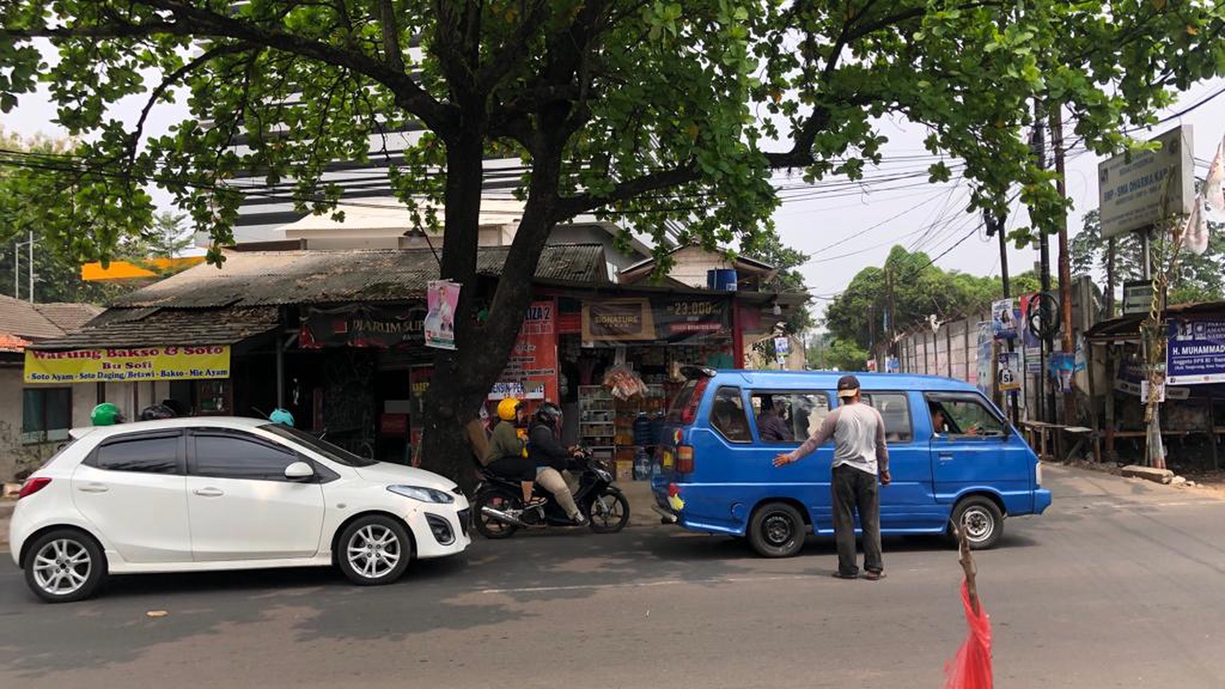 Di Jual Tanah pinggir jalan raya Pondok Cabe, Pamulang Tangerang Selatan