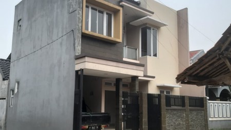 Rumah Bagus Di Jl Anggrek, Gg H Belahun Pamulang Tangerang Selatan